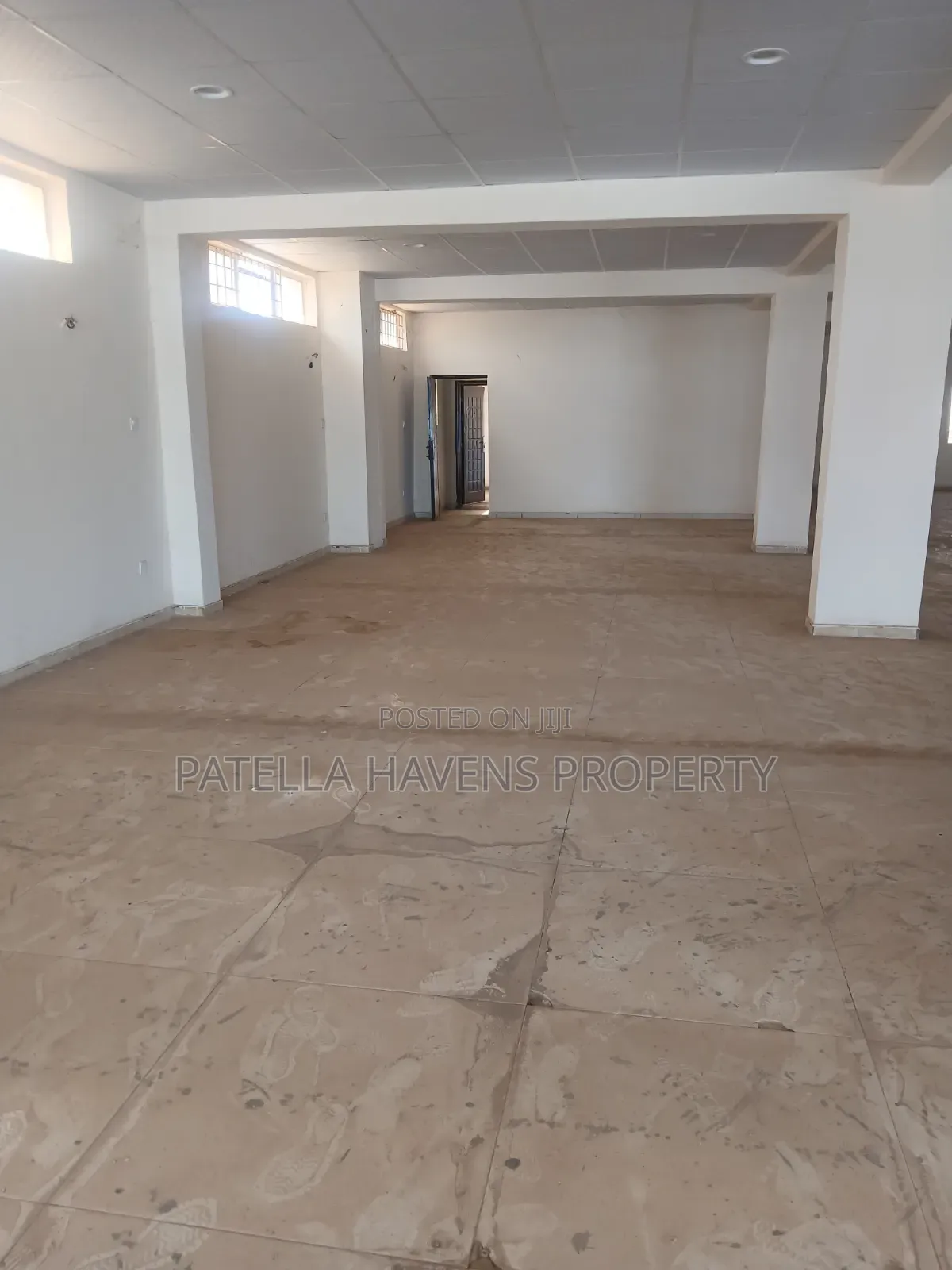 First,second,third and Fourth Open Space Available 350sqm