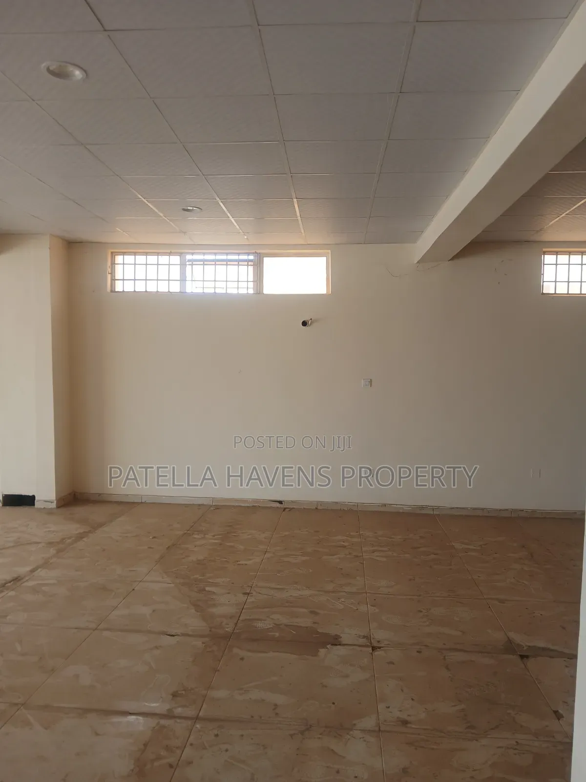 First,second,third and Fourth Open Space Available 350sqm