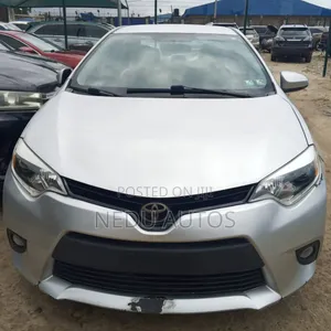 Toyota Corolla 2016 Silver