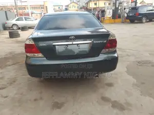 Toyota Camry 2003 Green