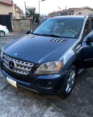 Mercedes-Benz M Class ML 350 4Matic 2011 Blue