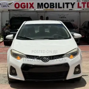 Toyota Corolla 2016 White