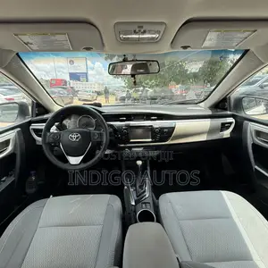 Toyota Corolla 2016 White