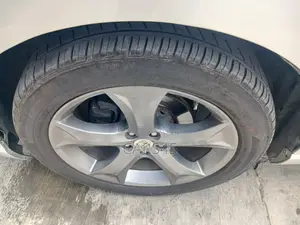Toyota Venza LE 2010 Silver