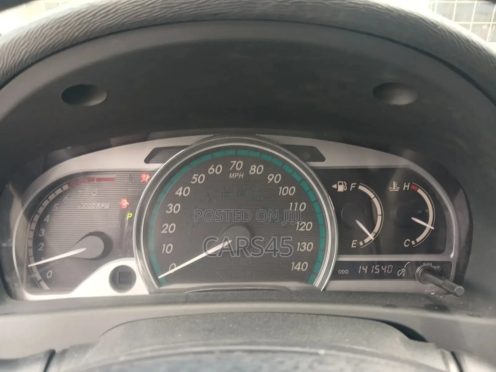 Toyota Venza LE 2010 Silver