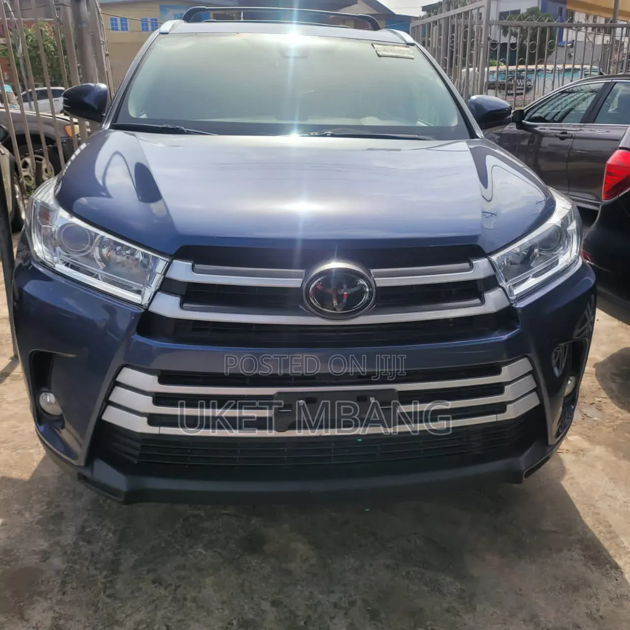 Toyota Highlander 2017 Blue