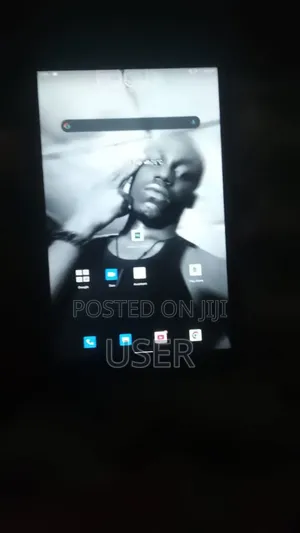 New Tablet 32 GB Black