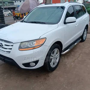 Hyundai Santa Fe Limited 2011 White