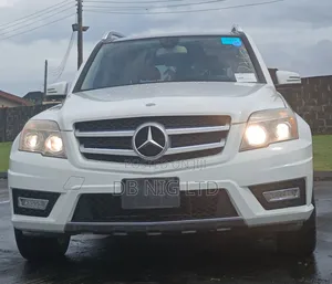 Mercedes-Benz GLK-Class 350 4MATIC 2010 White