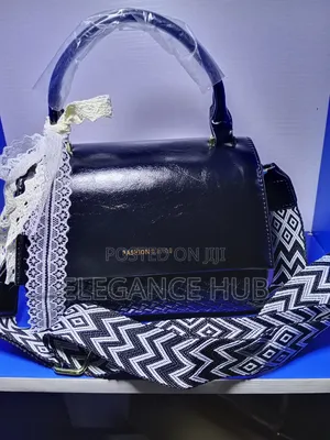 Chic Ladies Handbag
