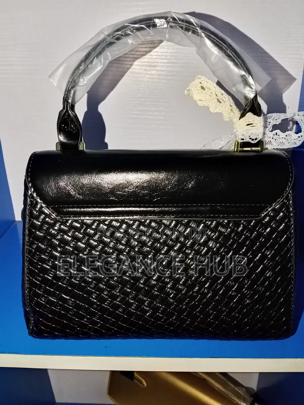 Chic Ladies Handbag