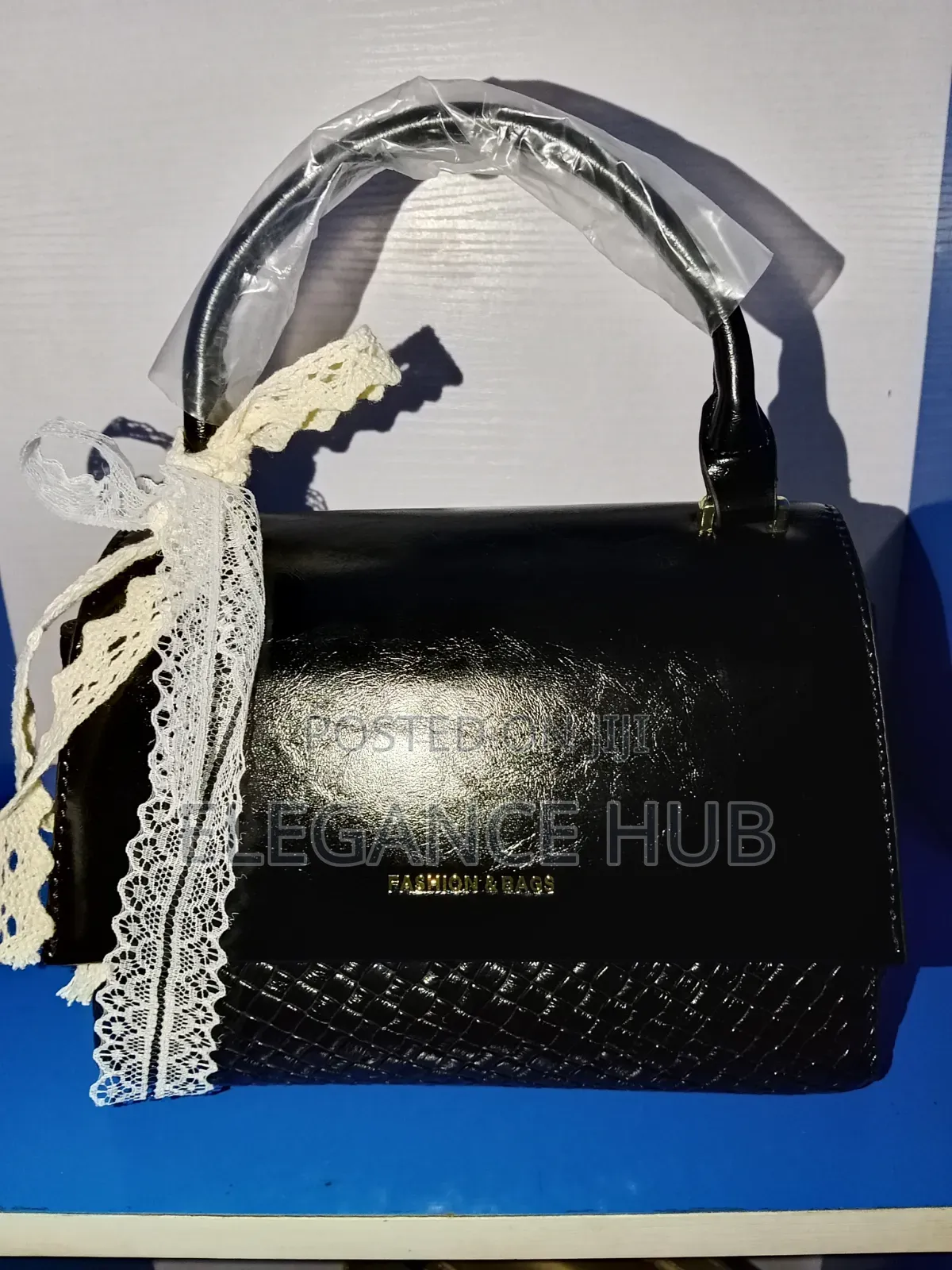 Chic Ladies Handbag