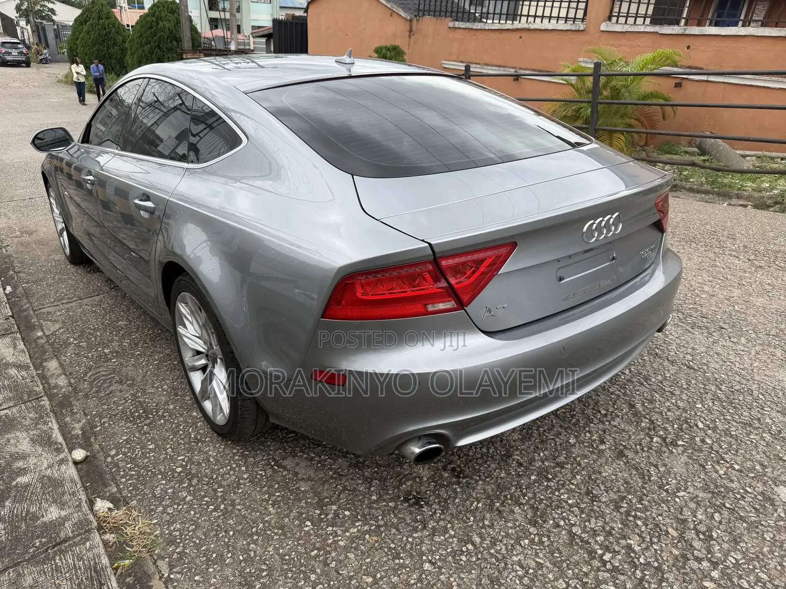 Audi Q7 V12 TDI 2012 Gray