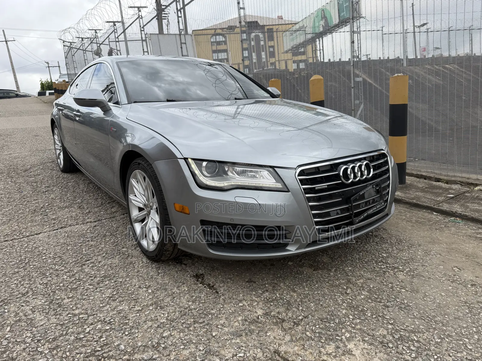 Audi Q7 V12 TDI 2012 Gray