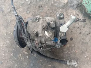 AC Compressor for Toyota Highland 4plug 2013