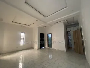 4bdrm Duplex in Ikota Villa Estate for rent