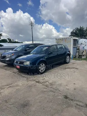 Volkswagen Golf 1.6 2000 Blue