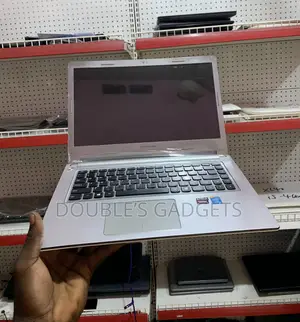Laptop Lenovo IdeaPad S10 8GB Intel Core i5 HDD 500GB