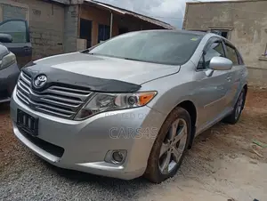 Toyota Venza AWD 2011 Silver