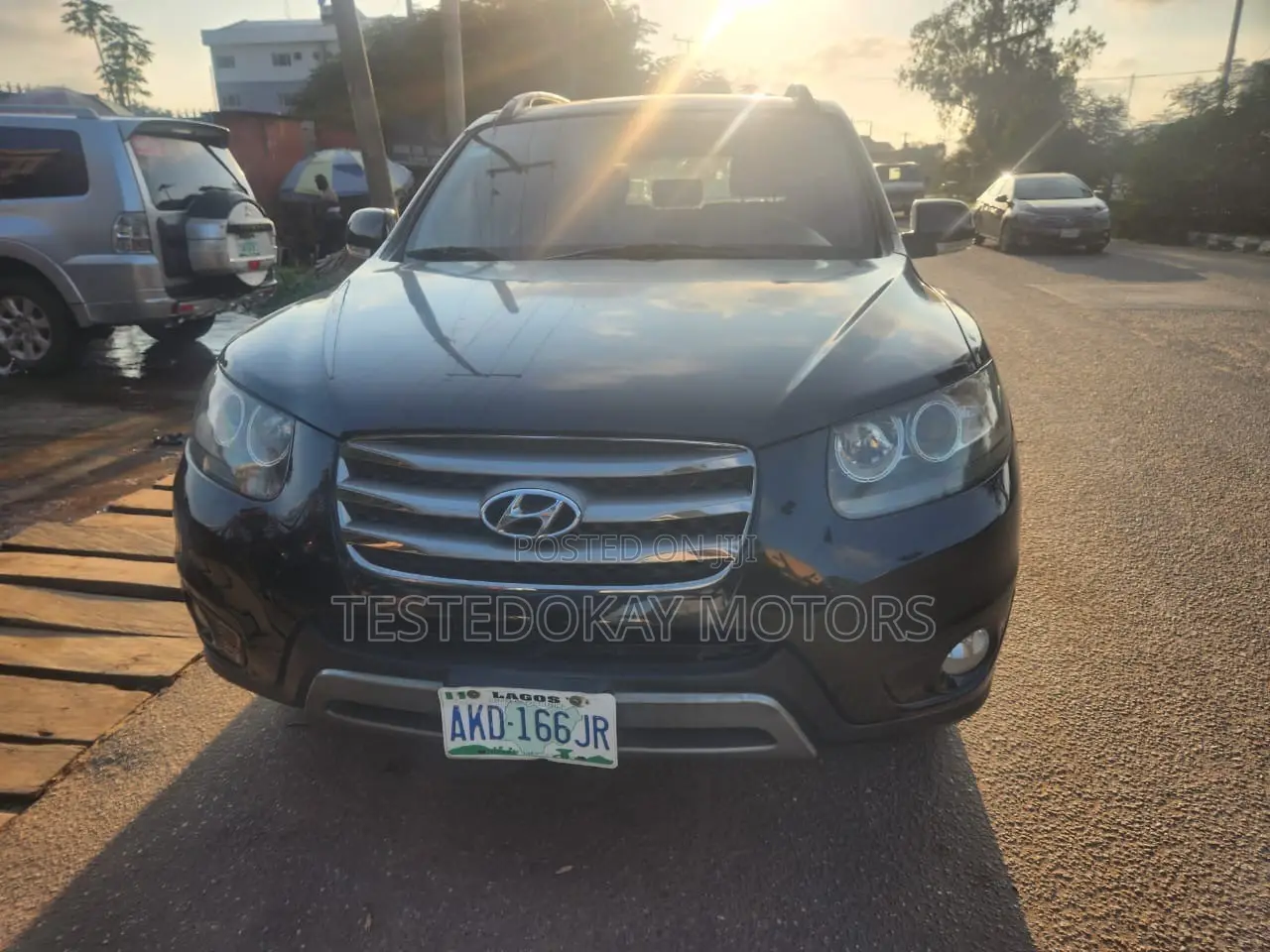 Hyundai Santa Fe 2012 Black