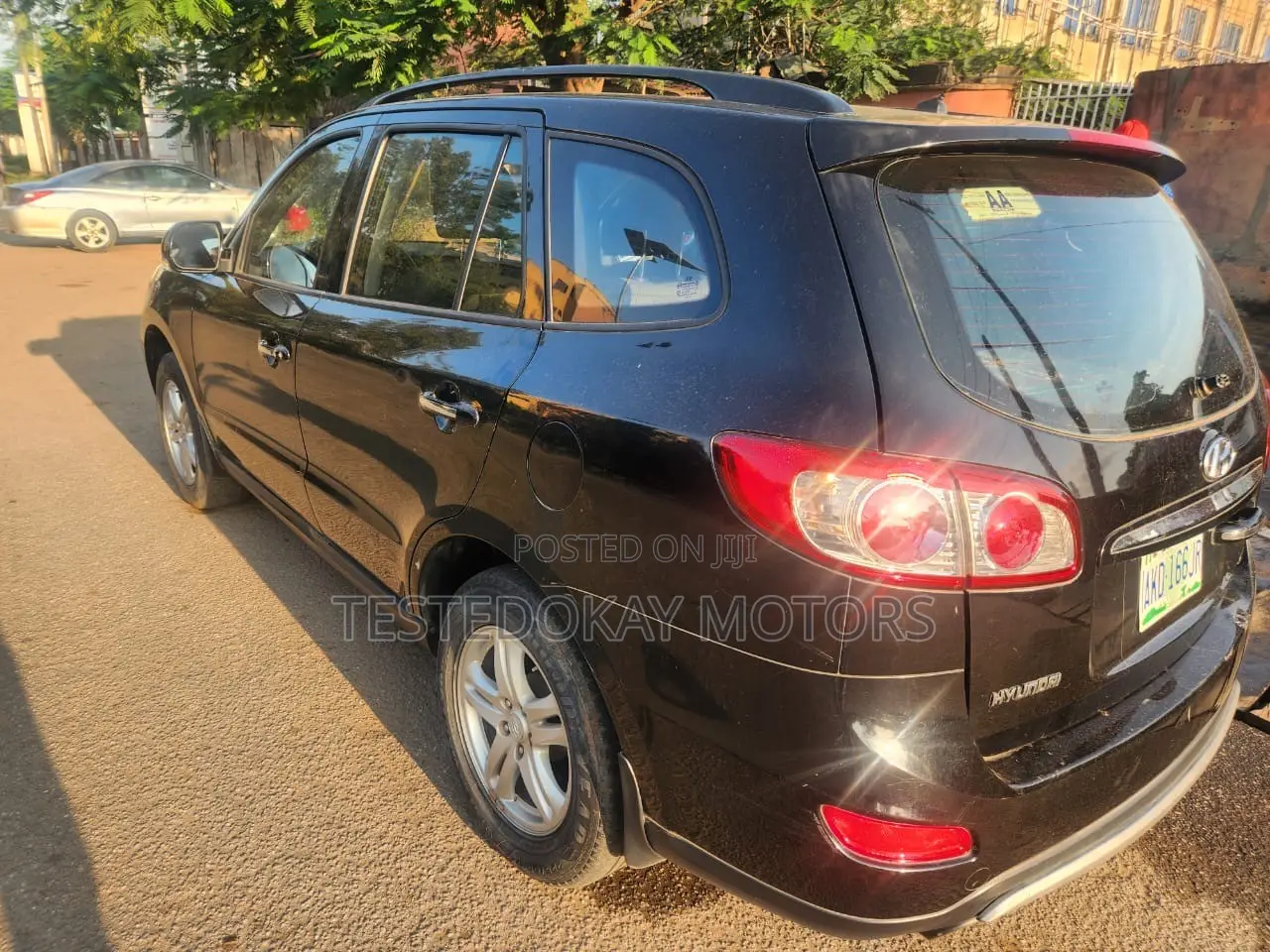 Hyundai Santa Fe 2012 Black