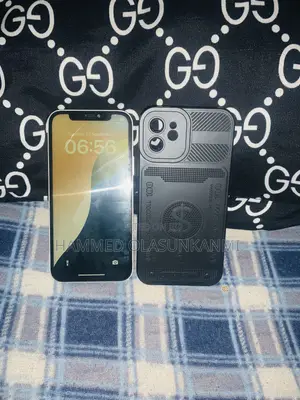 Apple iPhone 12 128 GB White