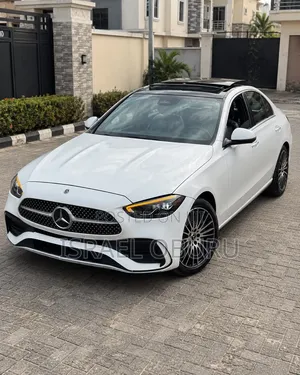 Mercedes-Benz C300 2024 White