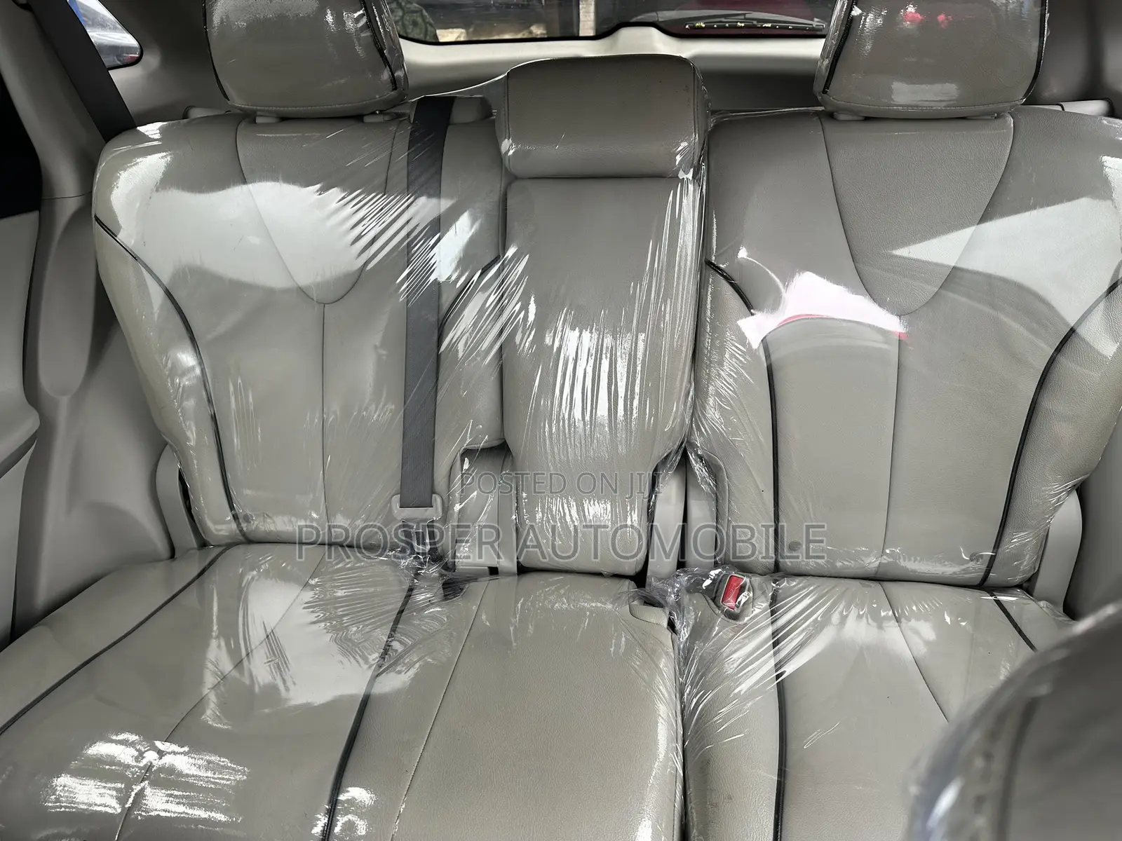 Toyota Venza AWD 2011 Gray