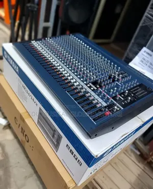 Yamaha 24channel Mixer