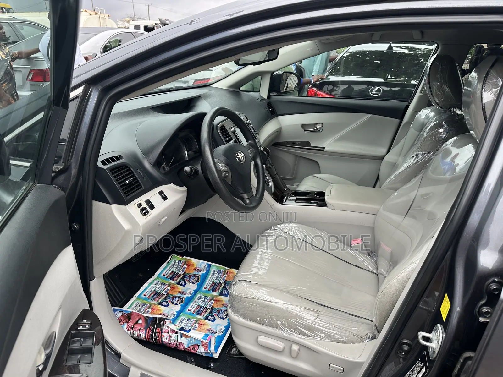Toyota Venza AWD 2011 Gray