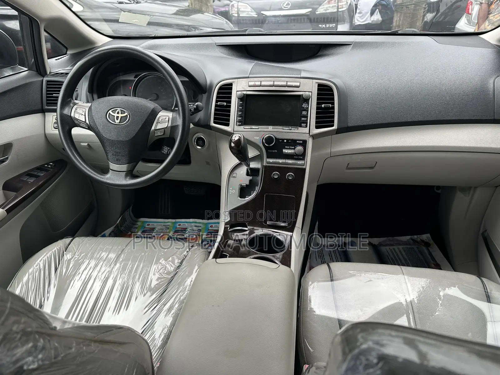 Toyota Venza AWD 2011 Gray