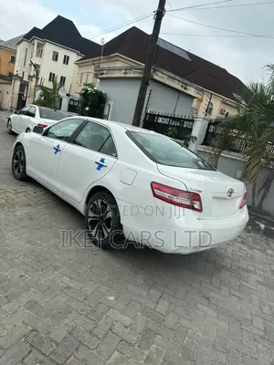 Toyota Camry 2010 White