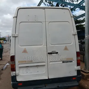 Mercedes-Benz Sprinter 1998 White