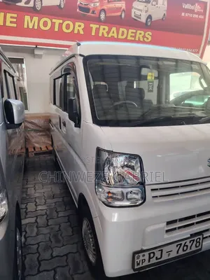 Suzuki APV Minibus 2010