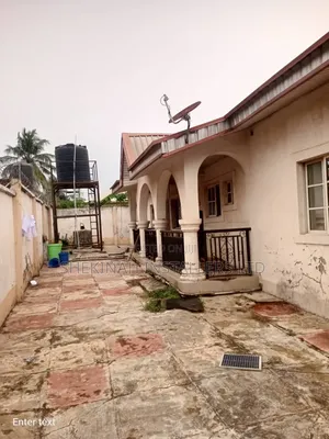 2bdrm Block of Flats in Adegbayi, Ibadan for sale