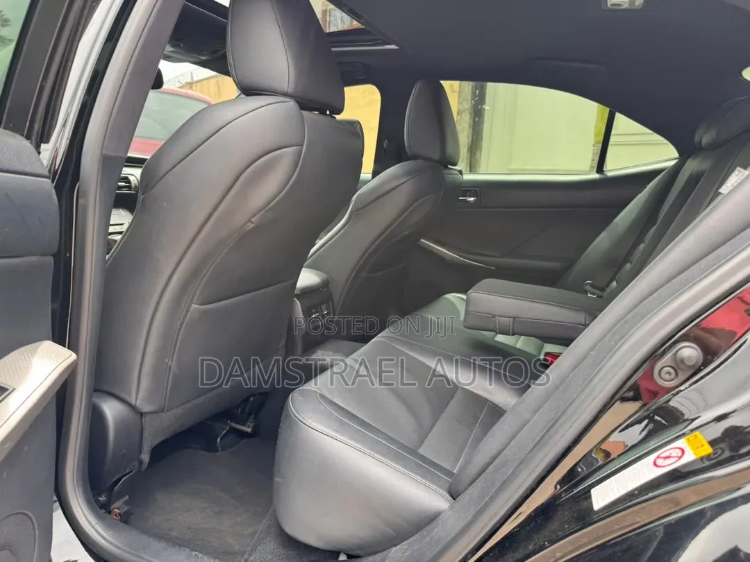 Lexus IS 250 2015 Black