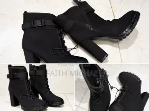 Aknle Boot