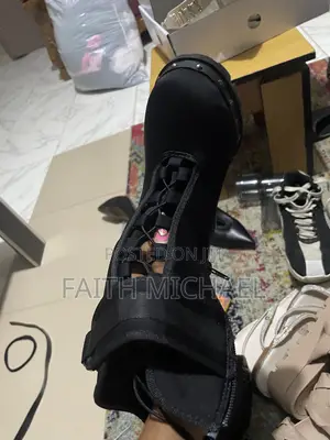 Aknle Boot