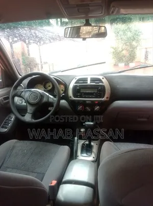 Toyota RAV4 Automatic 2003 Silver