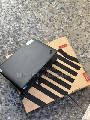 Laptop Lenovo ThinkPad T14s G4 16GB Intel Core Ultra 7 SSD 512GB