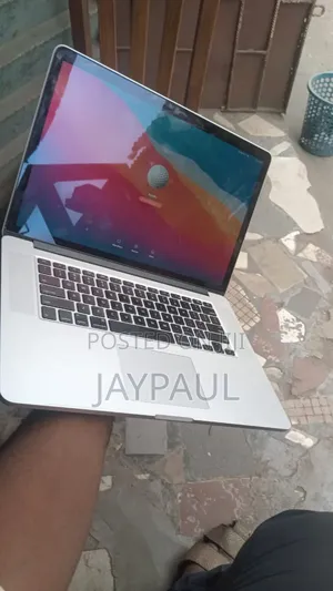 Laptop Apple MacBook Pro 2015 16GB Intel Core i7 SSD 1T