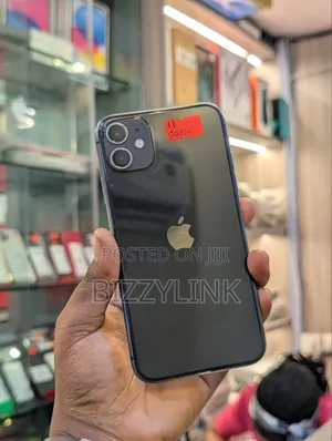 Apple iPhone 11 64 GB Black