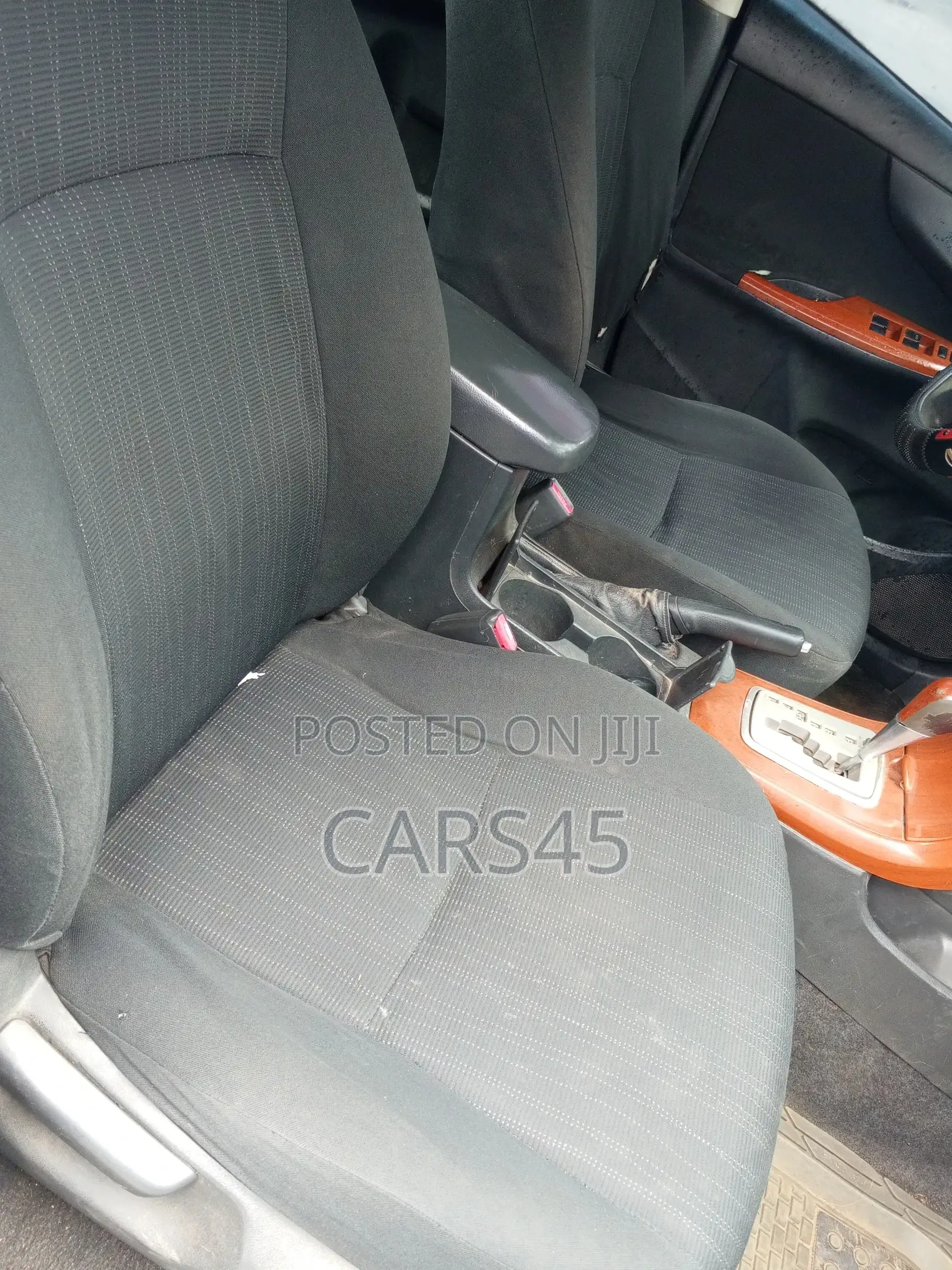 Toyota Corolla 2011 Gray
