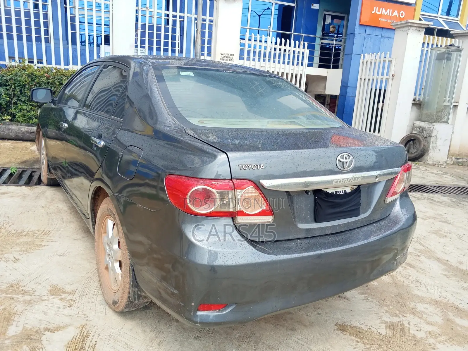 Toyota Corolla 2011 Gray