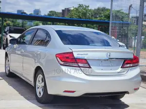 Honda Civic 1.8i-VTEC VXi Automatic 2009 Silver