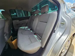 Honda Civic 1.8i-VTEC VXi Automatic 2009 Silver