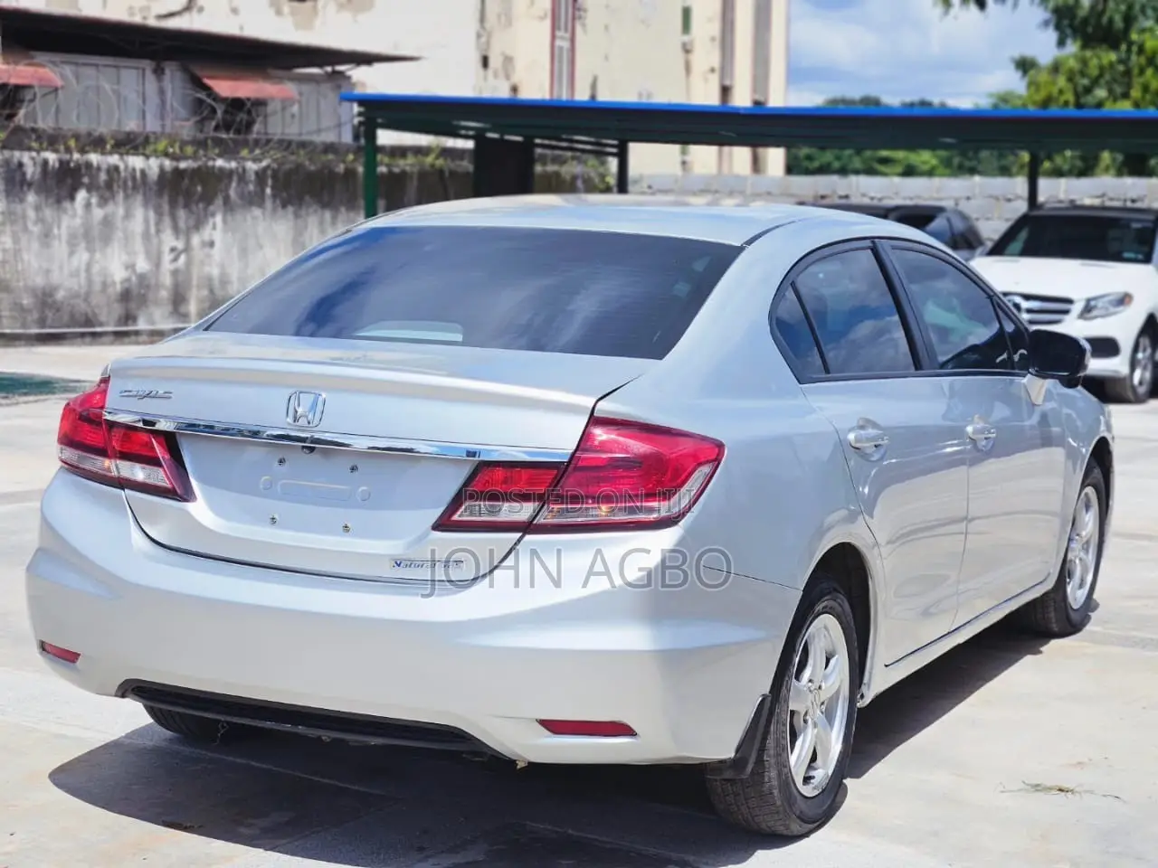 Honda Civic 1.8i-VTEC VXi Automatic 2009 Silver