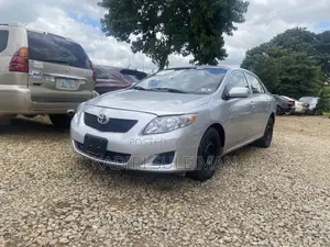 Toyota Corolla 2009 Silver