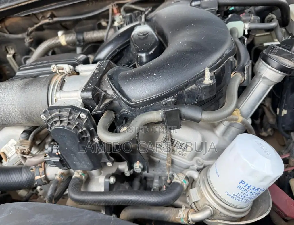 Toyota Hilux 2021 Black