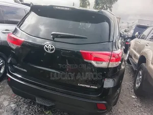Toyota Highlander 2015 Black